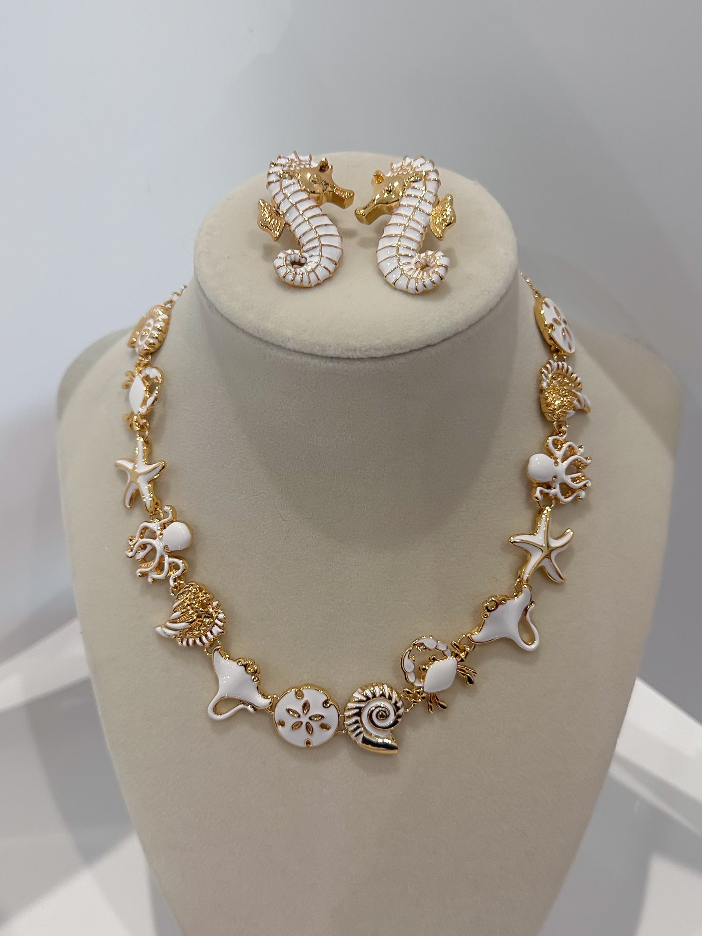 Oceanna Necklace