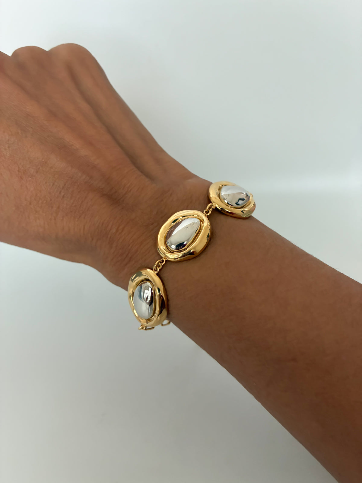 Alma Bracelet