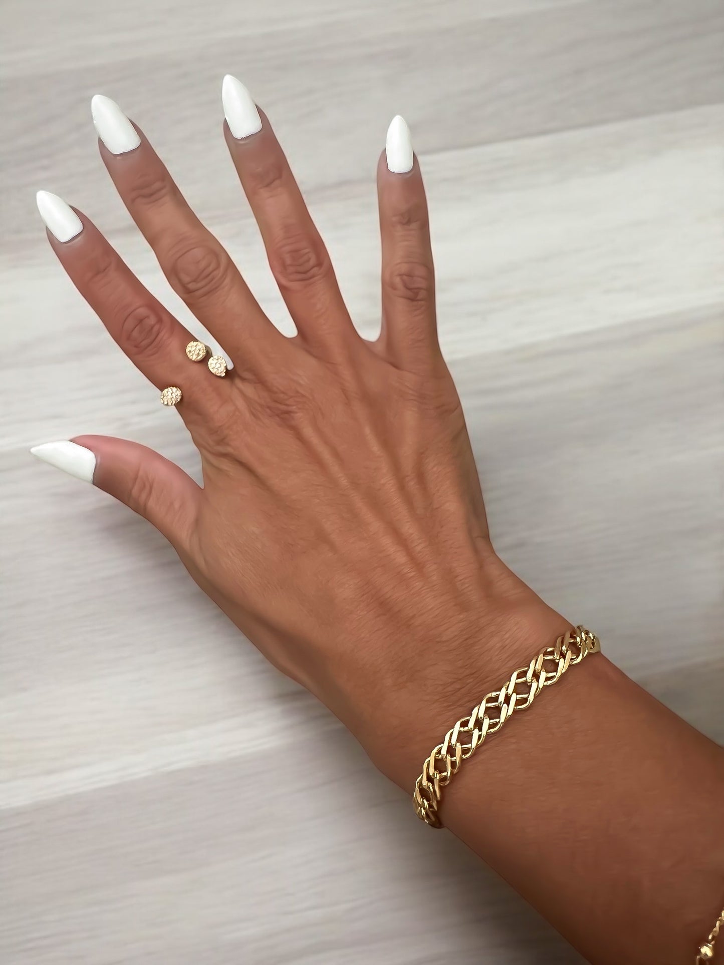 Renda Bracelet