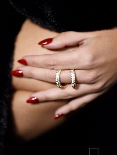 Hourglass Ring