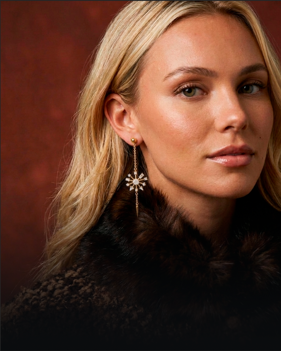 woman wearing azulique earring silver gold 