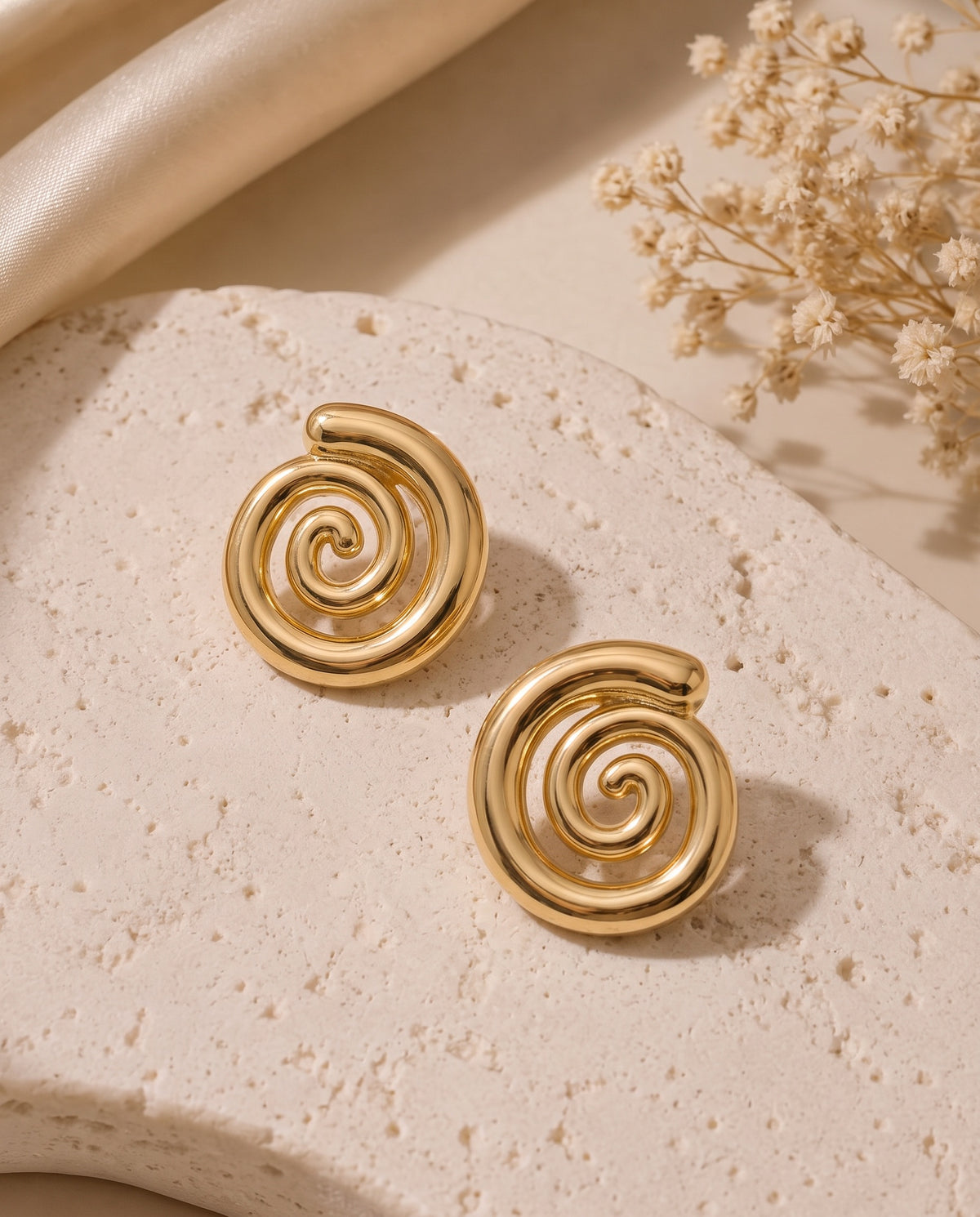 Buttercream Stud Earrings