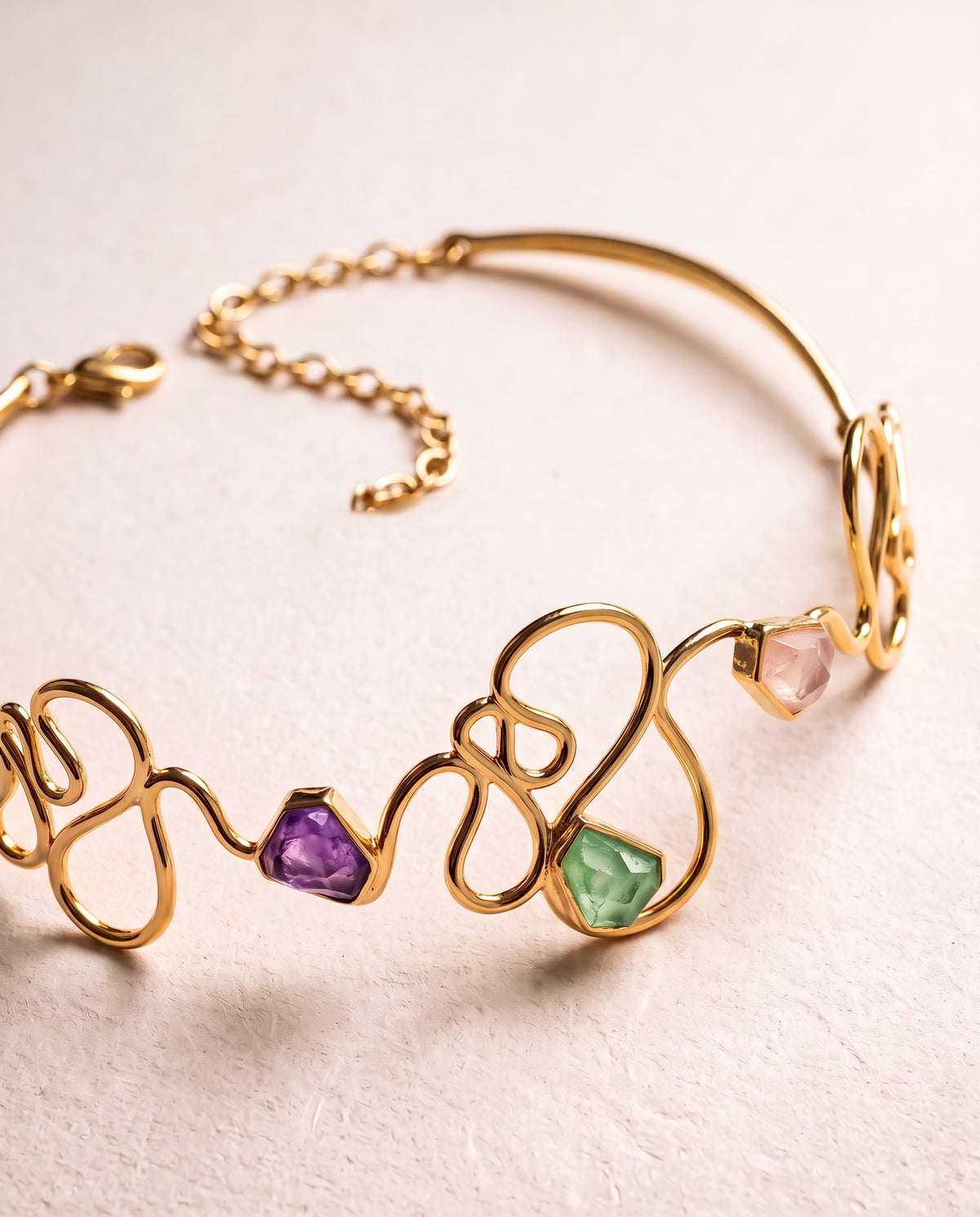Ginga Soft Statement Choker Necklace